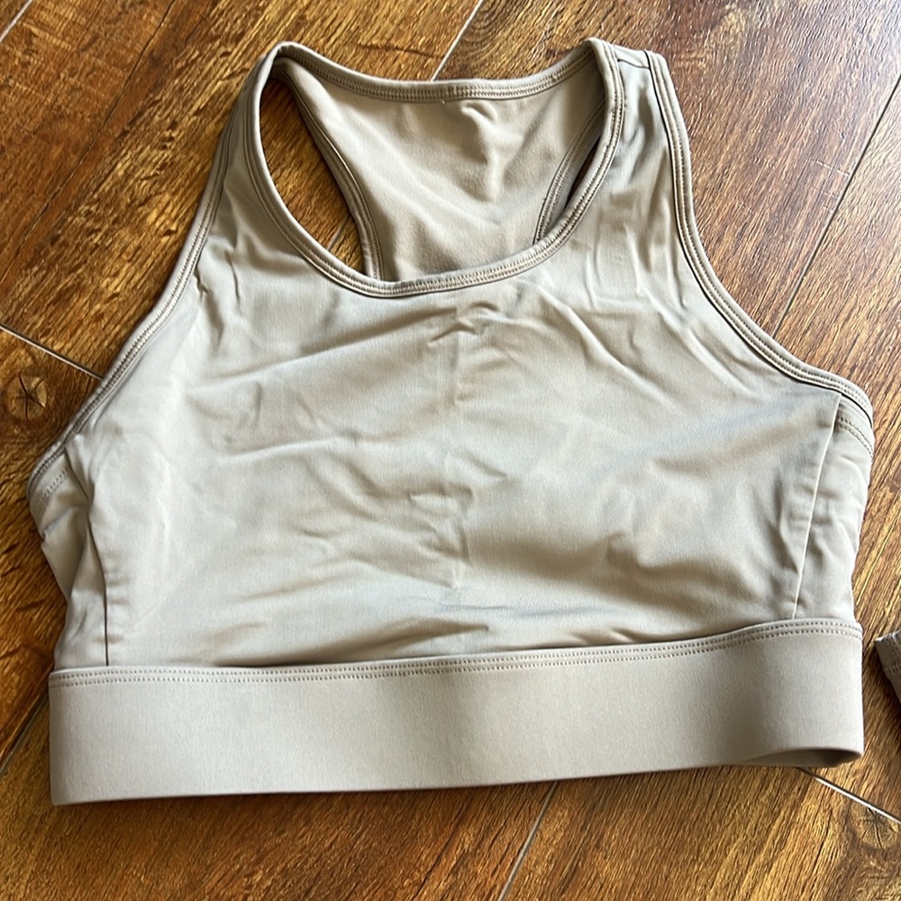 Beige Fabletics Size S Set - Picture 2 of 5